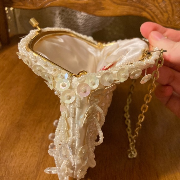 White Vintage Sequin Beaded Small Clutch Purse - Damage - Picture 11 of 17